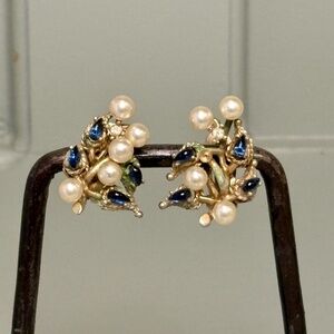 Vintage‎ Marvella Clip-On Earrings Faux Pearls & Blue Rhinestones, Gold Tone